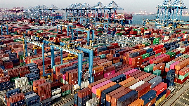 Ιστορική επίδοση για την Κίνα: Εξαγωγές διασυνοριακού ηλεκτρονικού εμπορίου άνω των 2 τρισεκατομμυρίων γιουάν το 2024