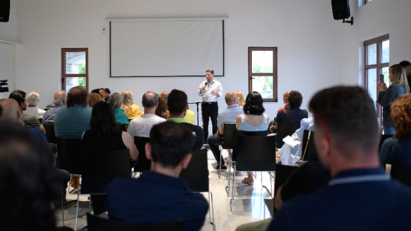 Ν. Ανδρουλάκης: «Η επένδυση στον πρωτογενή τομέα και τη μεταποίηση είναι το κλειδί για την ποιοτική τουριστική ανάπτυξη της Πελοποννήσου»