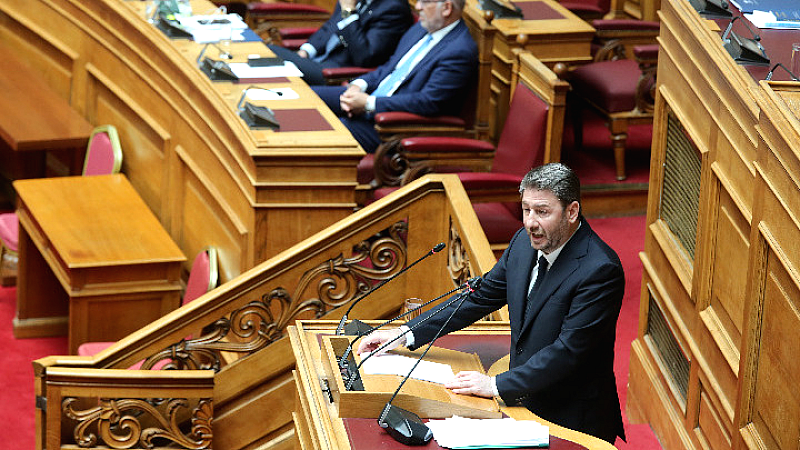 Ν. Ανδρουλάκης: «Η Βουλή με τη σφραγίδα του πρωθυπουργού έγινε πλυντήριο των ευθυνών του κ. Καραμανλή»