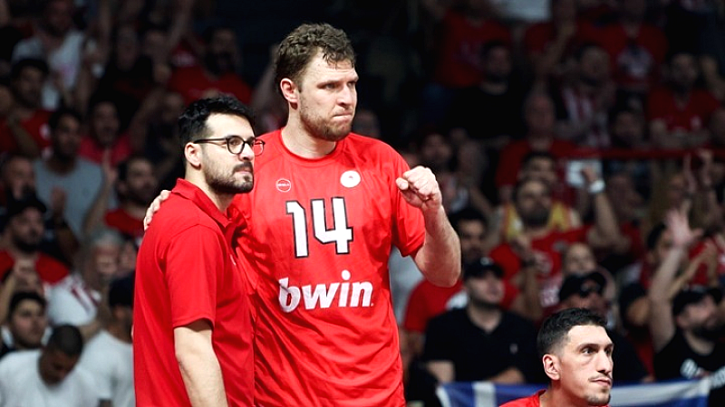 Ο Σάσα Βεζένκοβ MVP των τελικών: «Μείναμε ενωμένοι και κατακτήσαμε το πρωτάθλημα»