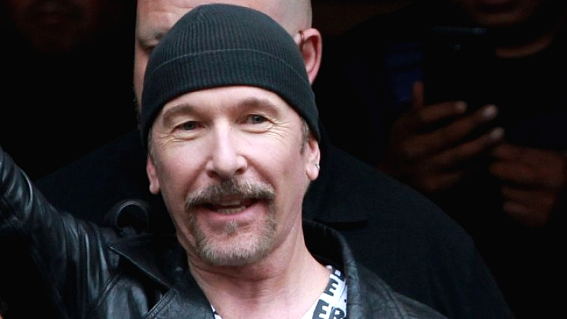 Ο The Edge των U2 αποκτά ιρλανδική υπηκοότητα μετά από 60 χρόνια στην Ιρλανδία