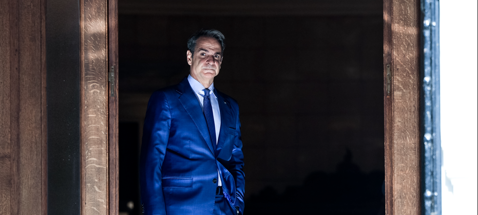Ο Μητσοτάκης «ξορκίζει» το ενδεχόμενο εμπλοκής της Ελλάδας στη σύγκρουση Ισραήλ-Ιράν