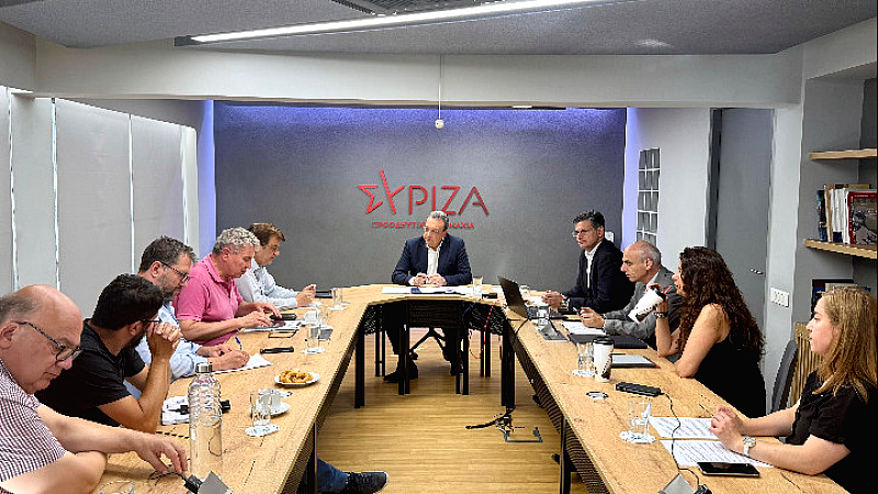 Συνάντηση Σ. Φάμελλου με ΟΛΜΕ: «Η άρση της μονιμότητας αποτελεί υποκρισία του Μητσοτάκη»