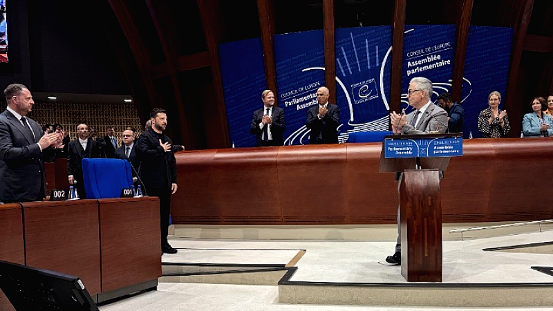 Συμφωνία Ρουσόπουλου – Ζελένσκι για τη δημιουργία Ειδικού Δικαστηρίου κατά των εγκλημάτων πολέμου στην Ουκρανία