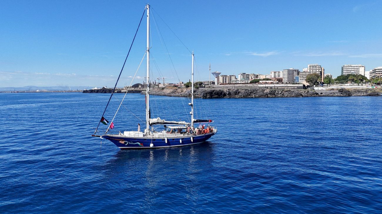 Γάζα: Το ιστιοφόρο Madleen απέπλευσε για να σπάσει τον αποκλεισμό του παλαιστινιακού θύλακα με 12 συμμετέχοντες