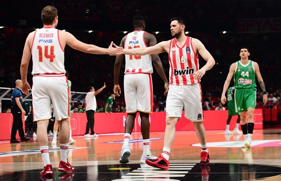 Ολυμπιακός – Παναθηναϊκός 91-83: Οι ερυθρόλευκοι ισοφάρισαν τη σειρά σε 1-1 με νίκη στον δεύτερο τελικό