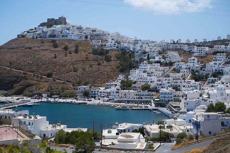 Ανάγκη στέγασης υπαλλήλων σε μικρούς νησιωτικούς δήμους: επιστολή δημάρχου Αστυπάλαιας στον Πρωθυπουργό
