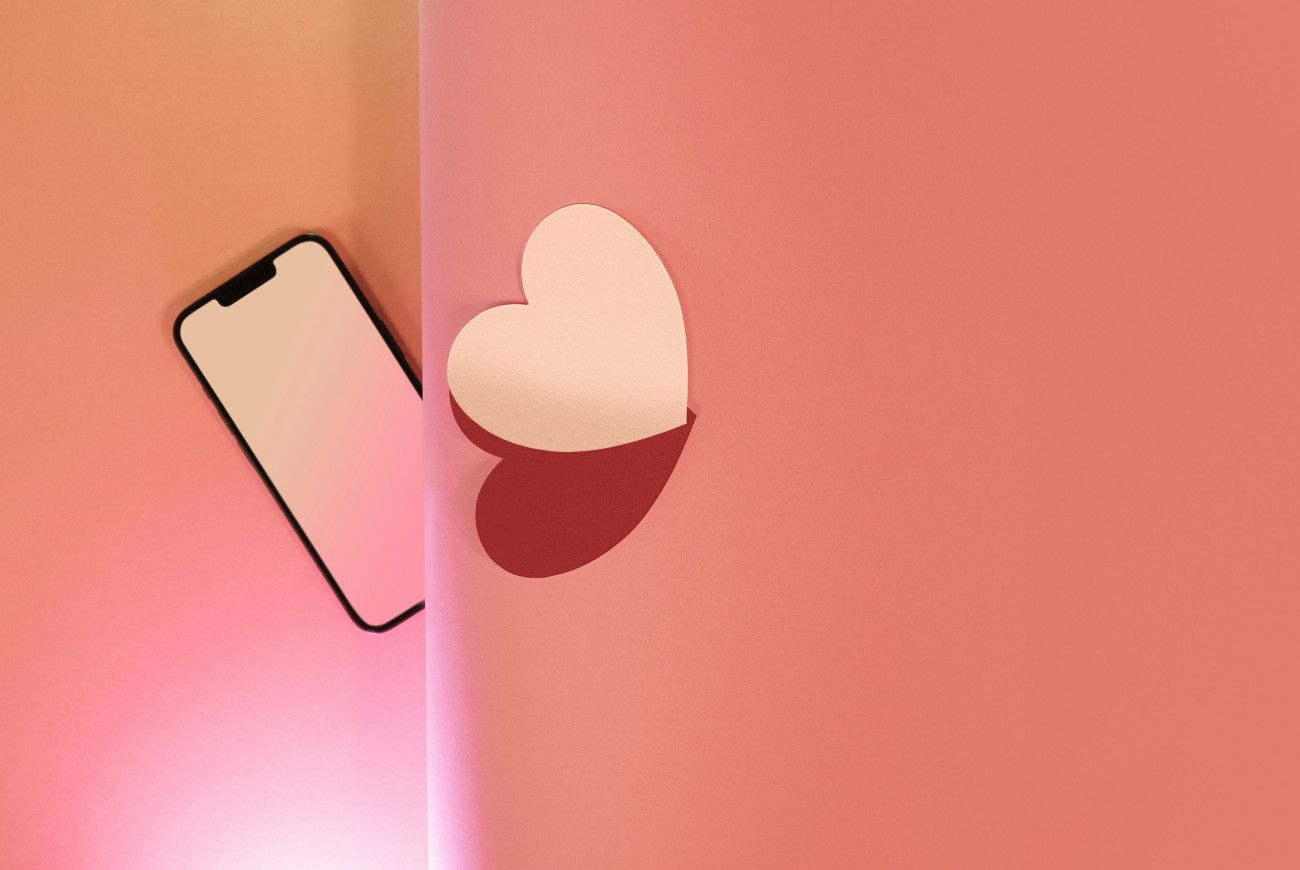 Οι χρήστες του Tinder μπορούν πλέον να επιλέγουν σύντροφο με βάση το ύψος