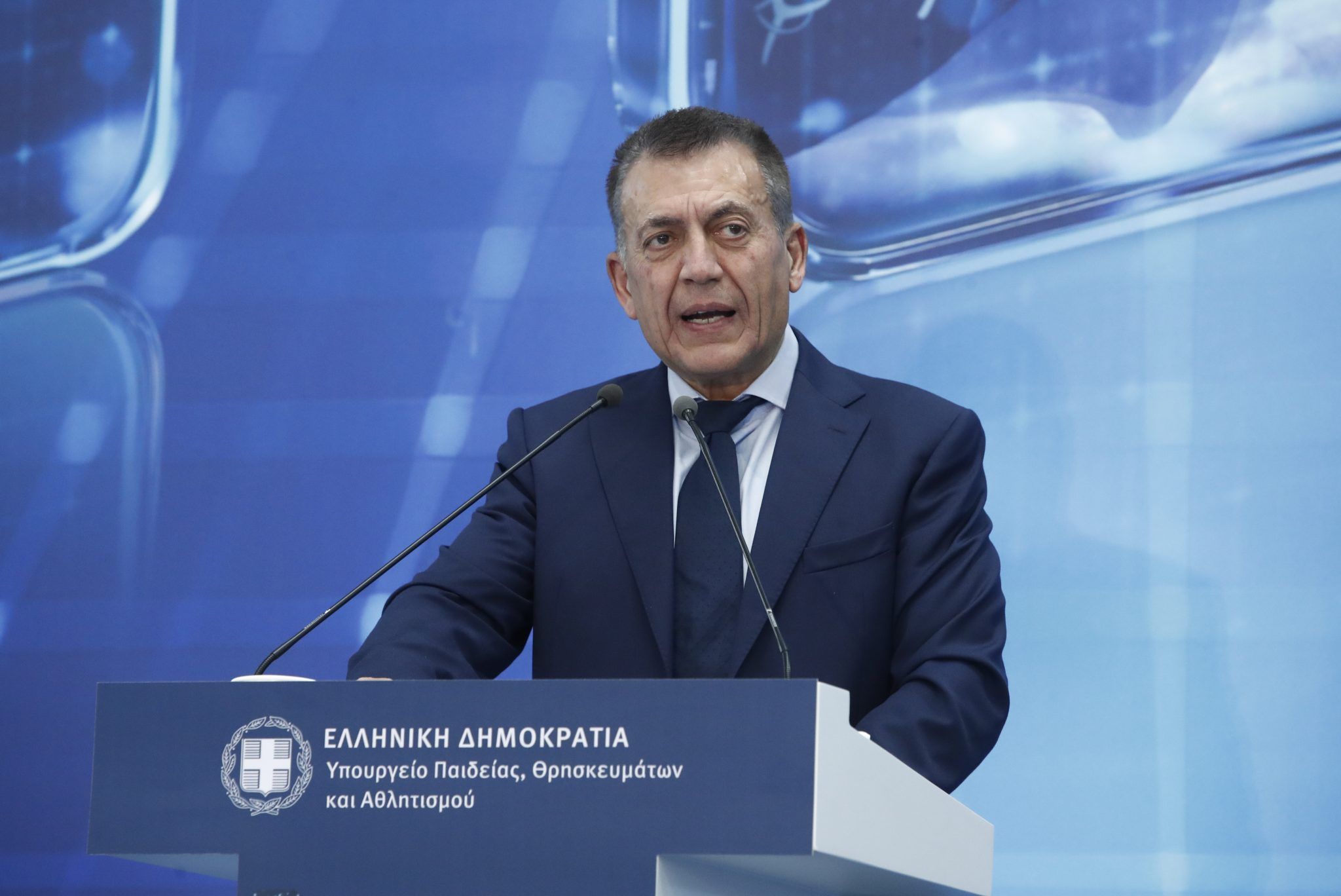 Βρούτσης: Εάν οι ιδιοκτήτες των ομάδων δεν συμμετάσχουν στη συνάντηση, το πρωτάθλημα θα διακοπεί οριστικά