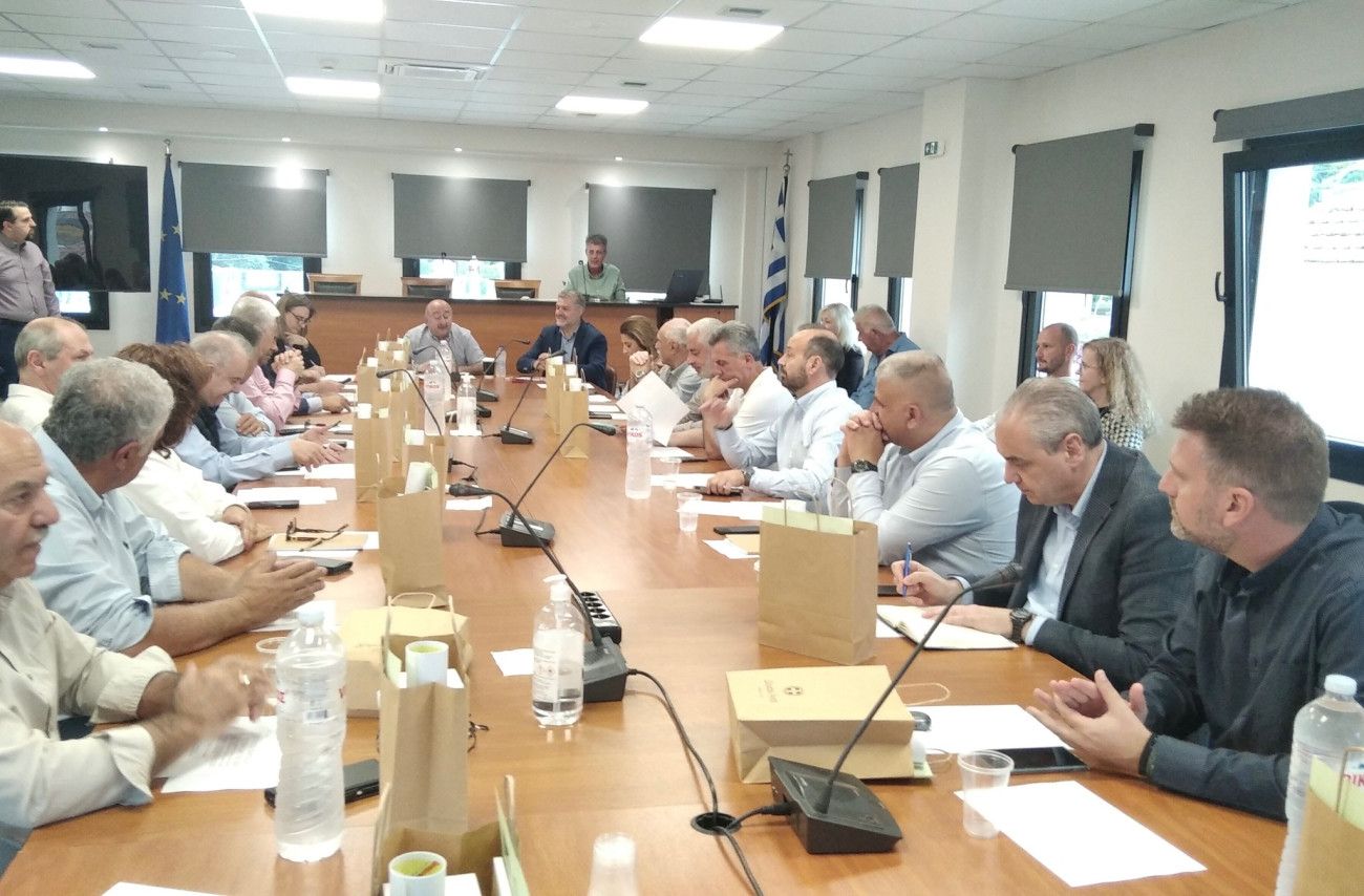 Πρωτοβουλίες πρωτοβάθμιας αυτοδιοίκησης με πολιτικό αντίκτυπο