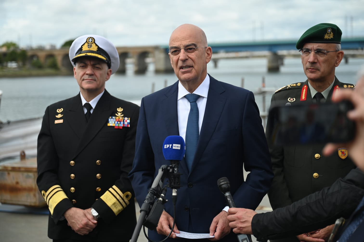 Δένδιας για το 25% εγχώριας συμμετοχής στα εξοπλιστικά: Δέσμευση για την τέταρτη FDI