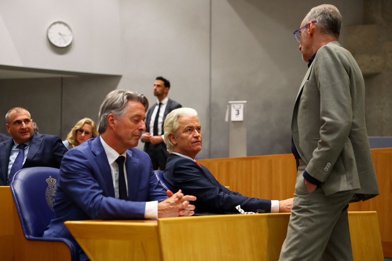 Ολλανδία: Πρόωρες εκλογές στις 29 Οκτωβρίου – Αυξανόμενη ανησυχία για την επιρροή του Βίλντερς