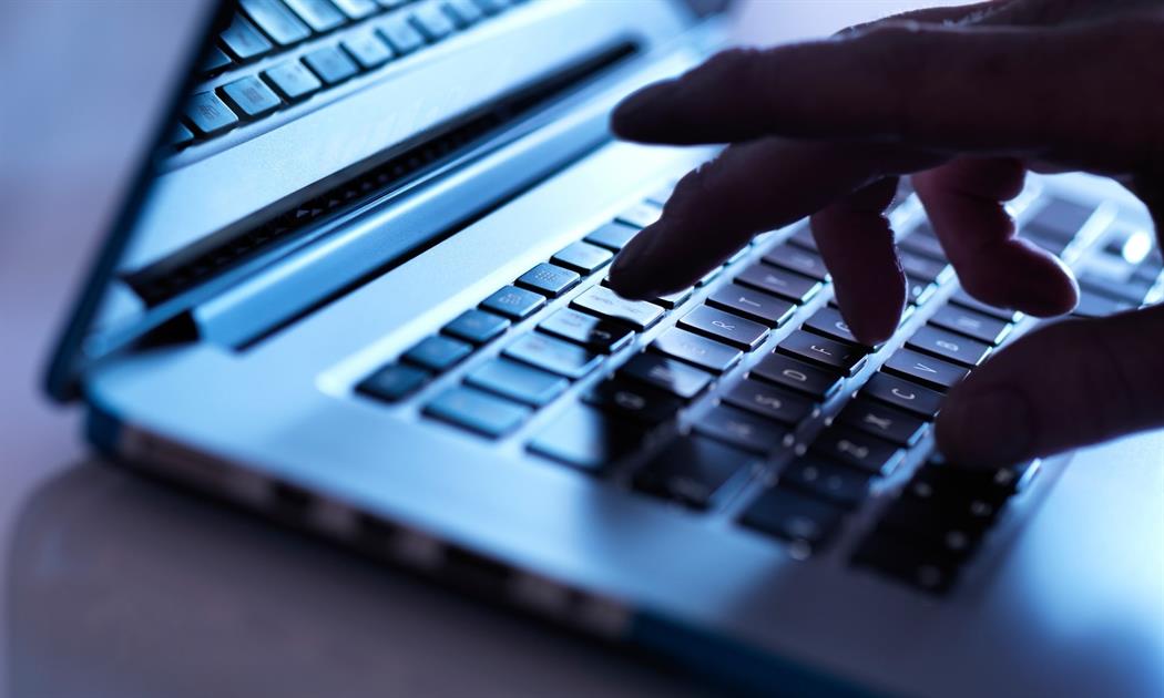 Διαδικτυακές απάτες εκθέτουν ανυποψίαστους πολίτες – Οι δραματικές καταγγελίες των θυμάτων