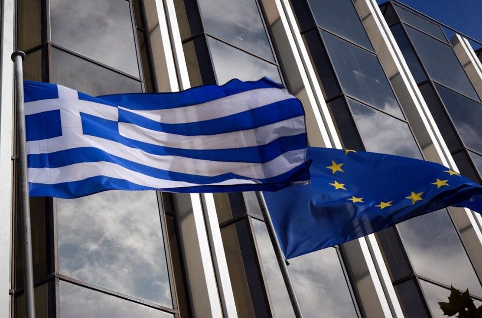 Κομισιόν προς Ελλάδα: Αντιμετωπίστε τη φτώχεια και την κρίση στέγασης