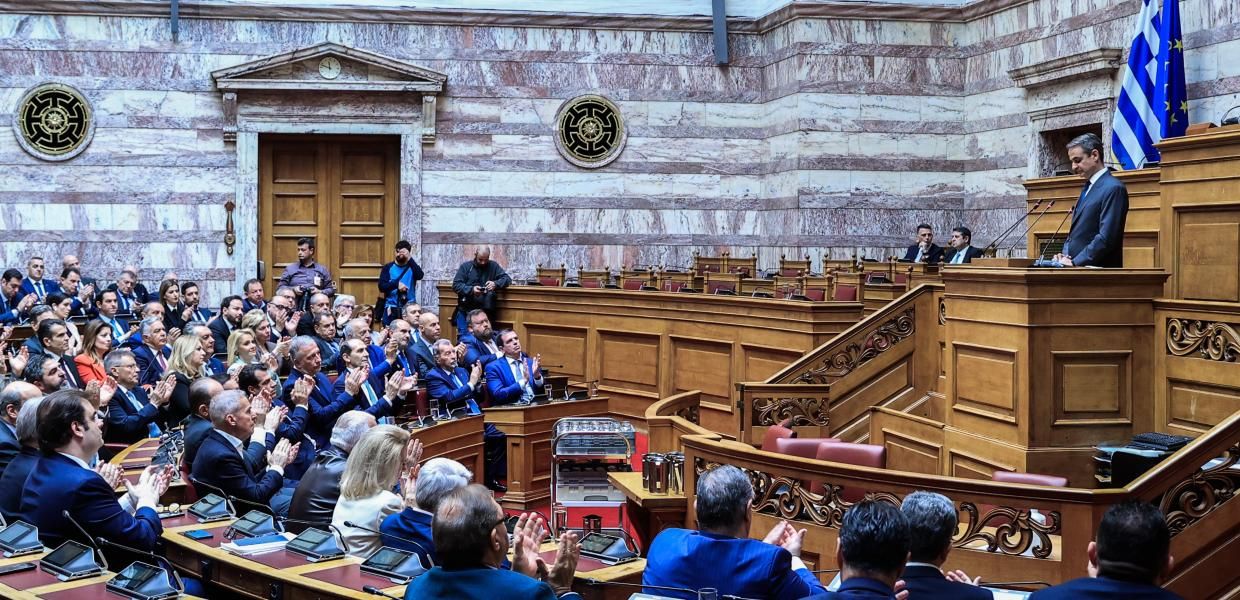 Γιατί η Νέα Δημοκρατία βλέπει θετικά τις εξελίξεις στα Τέμπη