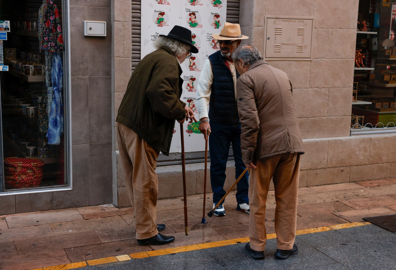 Ευρώπη: Οικονομική επισφάλεια στους συνταξιούχους – η κατάσταση στην Ελλάδα