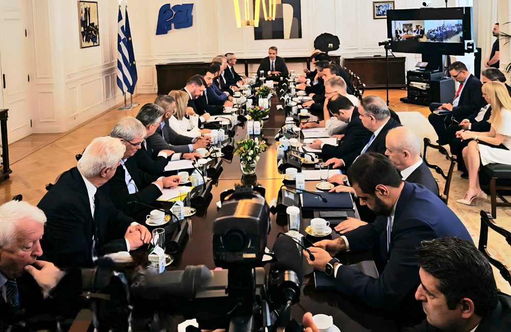 Ένωση Περιφερειών: Δεν φέρουν ευθύνη οι Περιφέρειες για τη ματαίωση των διαγωνισμών προμήθειας τροφίμων