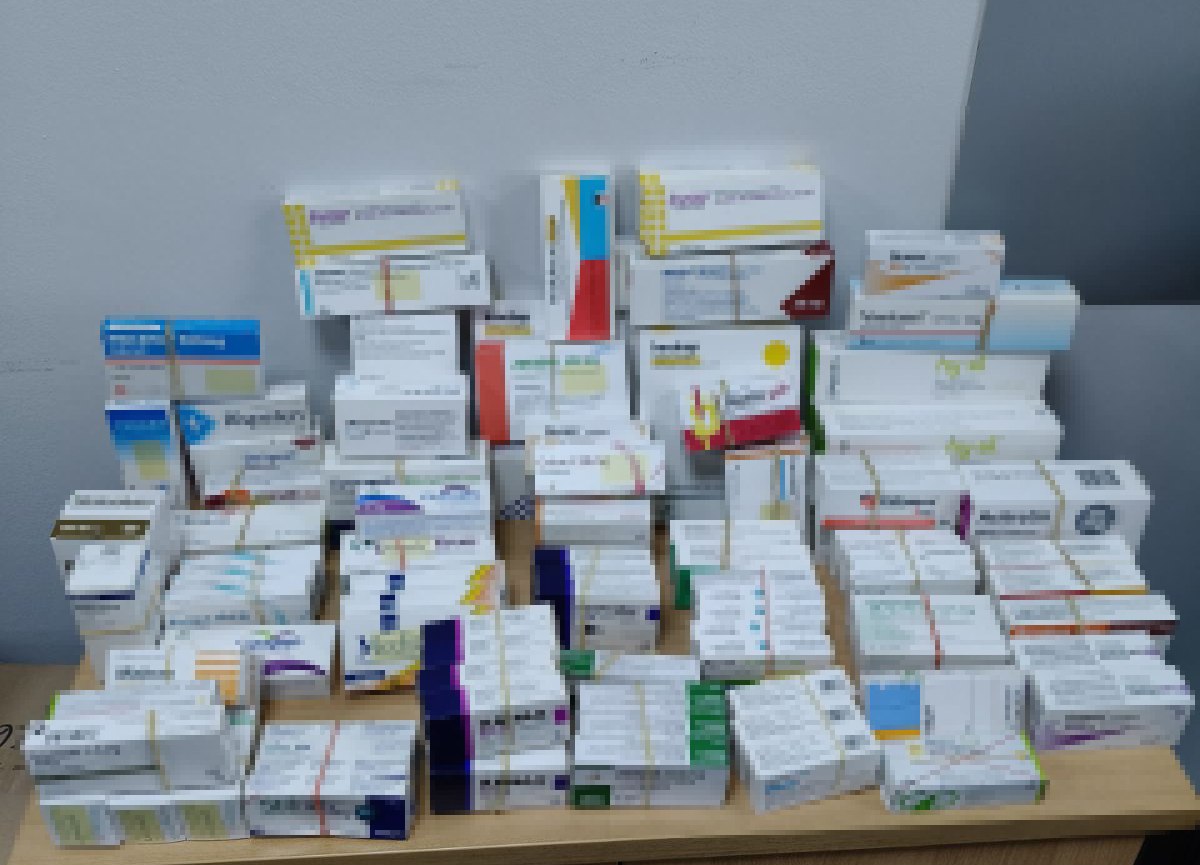 Συνελήφθη φαρμακοποιός στη Θεσσαλονίκη για κατοχή παράνομων φαρμάκων και ναρκωτικών