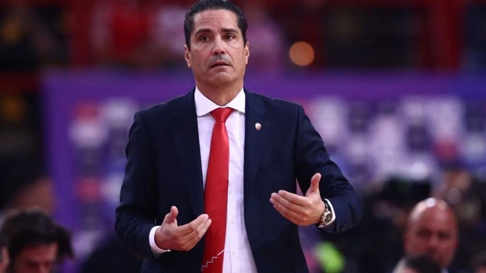 Πρόεδρος Ερυθρού Αστέρα: Η εμπιστοσύνη και η στήριξη στον Σφαιρόπουλο παραμένουν αμετάβλητες