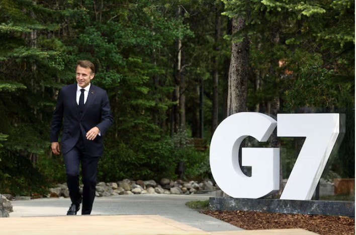 G7: Αντίθετη στάση του Μακρόν για στρατιωτική δράση εναντίον του Ιράν