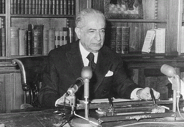 Κωνσταντίνος Τσάτσος: Ένας φωτεινός φάρος γνώσης και έμπνευσης