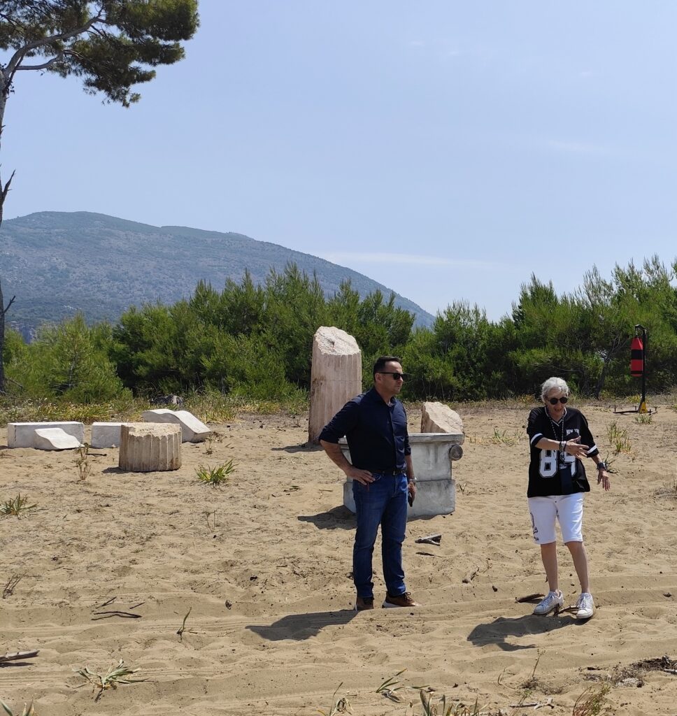 Μια παραλία της Ζαχάρως μεταμορφώνεται σε κινηματογραφικό στούντιο