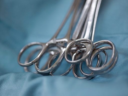 Περιορισμοί στις εισαγωγές ιατροτεχνολογικών προϊόντων από την Κίνα επιβάλλει η Ε.Ε.