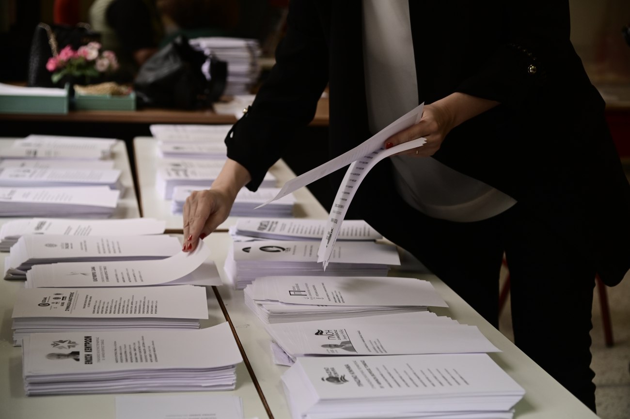 Καραμέρος: Το σκάνδαλο του ΟΠΕΚΕΠΕ και η επίδραση του στις εθνικές εκλογές του 2023