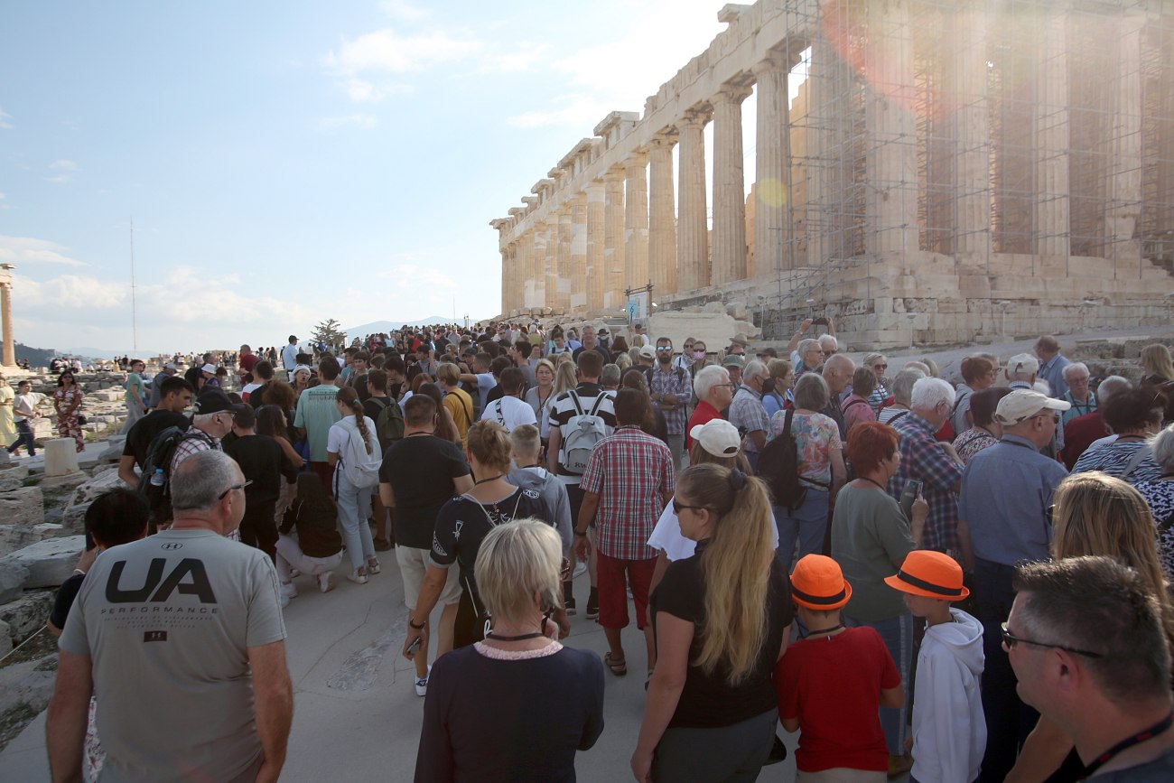 Τουρισμός: Η Ελλάδα στην κορυφή των προορισμών το καλοκαίρι