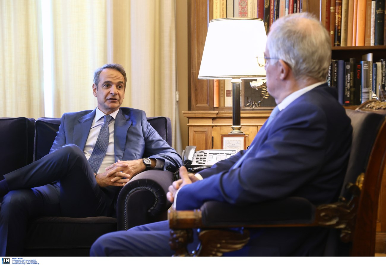 Μητσοτάκης προς Τασούλα: Πολεμικά πλοία του ελληνικού Ναυτικού έξω από τα χωρικά ύδατα της Λιβύης