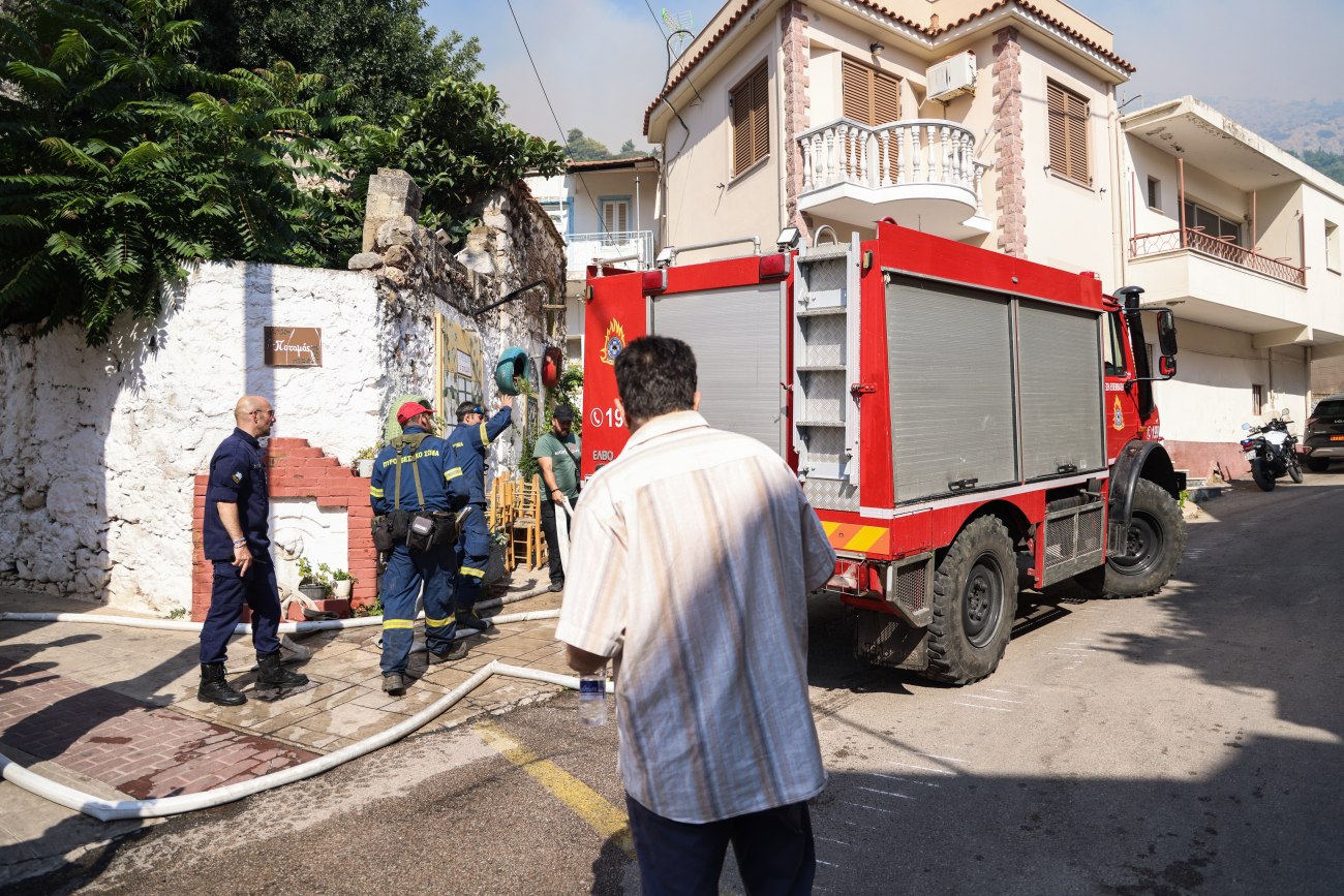 Φωτιά: Η Χίος σε κατάσταση έκτακτης ανάγκης με ανησυχητικές μαρτυρίες από το πύρινο μέτωπο