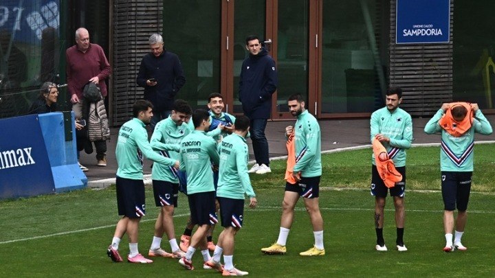 Σαμπντόρια: Νίκη (3-0) στα χαρτιά επί της Σαλερνιτάνα και παραμονή στη Serie B