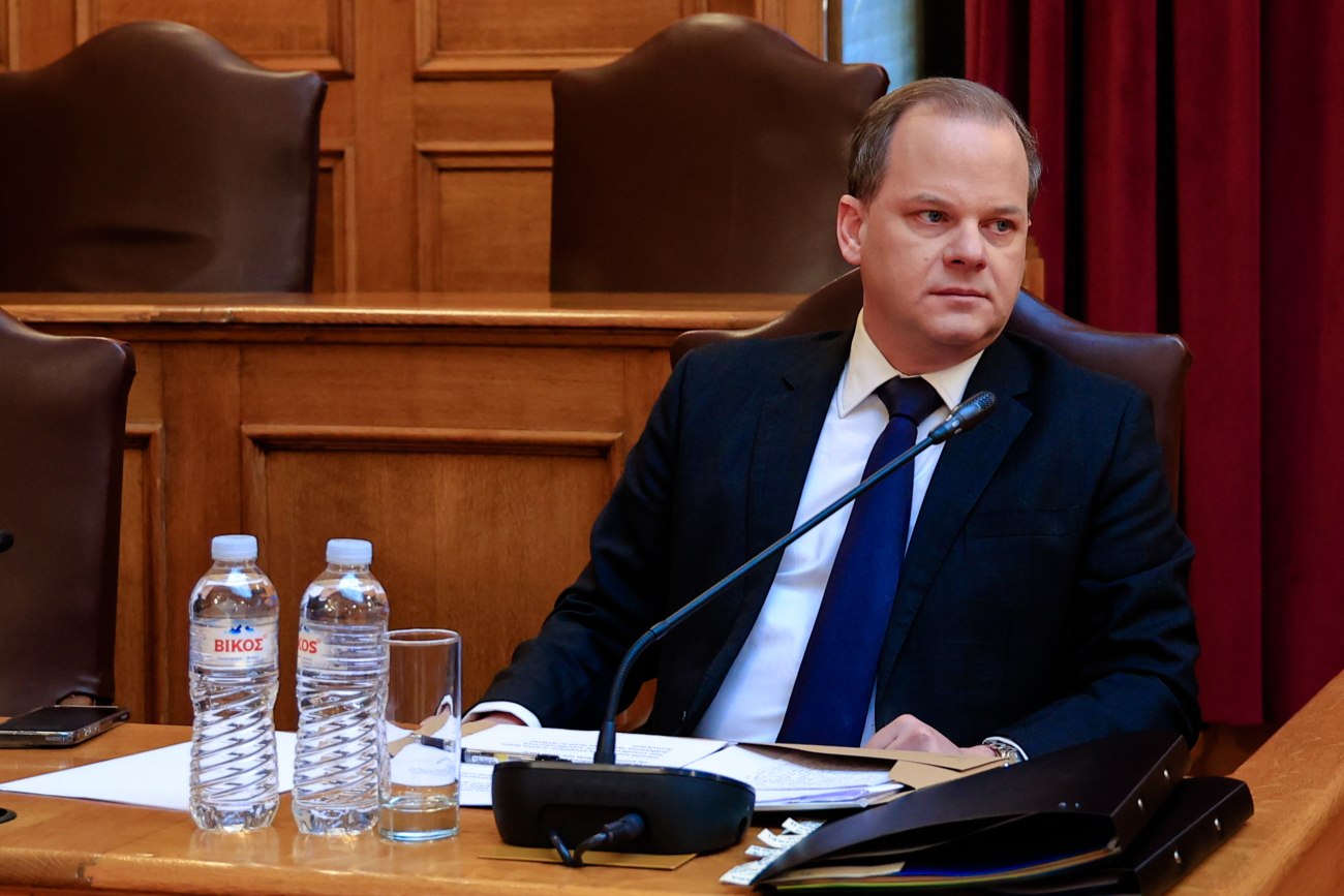 Βουλή: Ξεκινά η προανακριτική επιτροπή για τον Κώστα Καραμανλή – Τα ονόματα των βουλευτών που θα συμμετάσχουν