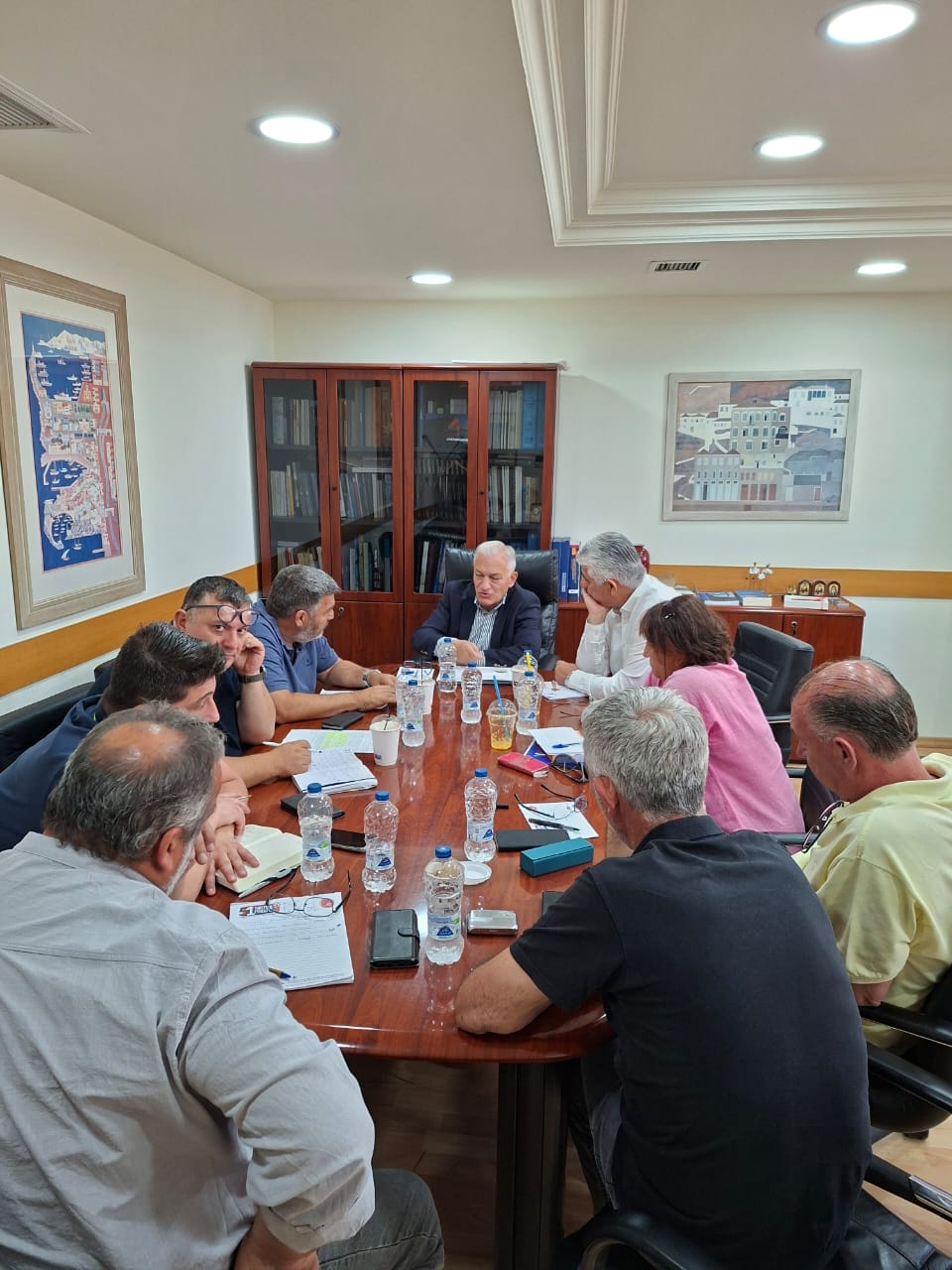 Σημαντική συνάντηση για τα ζητήματα των εργαζομένων στους δήμους