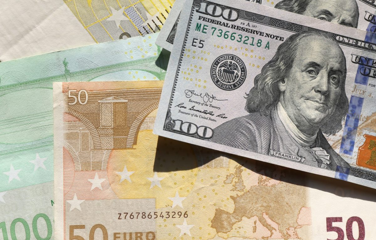Δολάριο: Στην κατάρρευση λόγω Τραμπ
