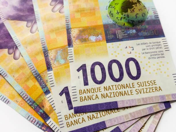 Ελβετικό φράγκο: Κούρεμα και μετατροπή σε ευρώ για την ελάφρυνση δανείων