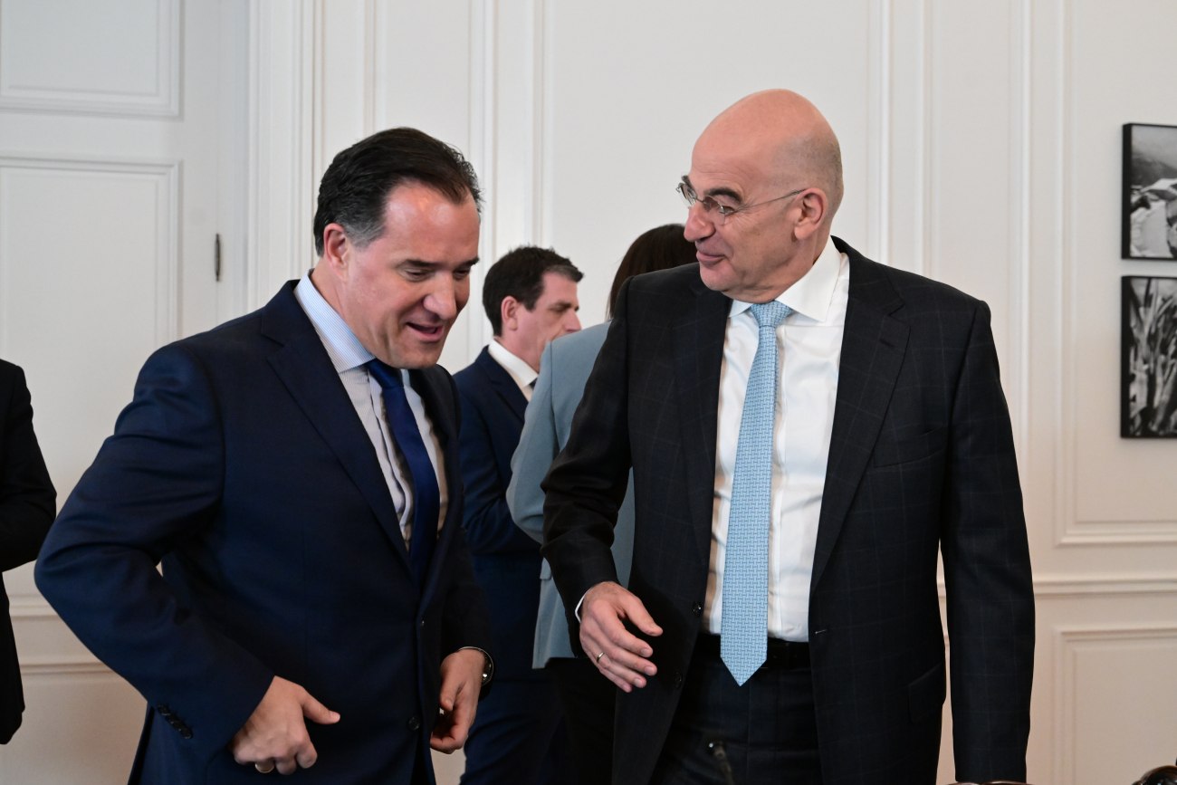 Σφοδρή κριτική του Άδωνι κατά του Δένδια για το τουρκολιβυκό μνημόνιο