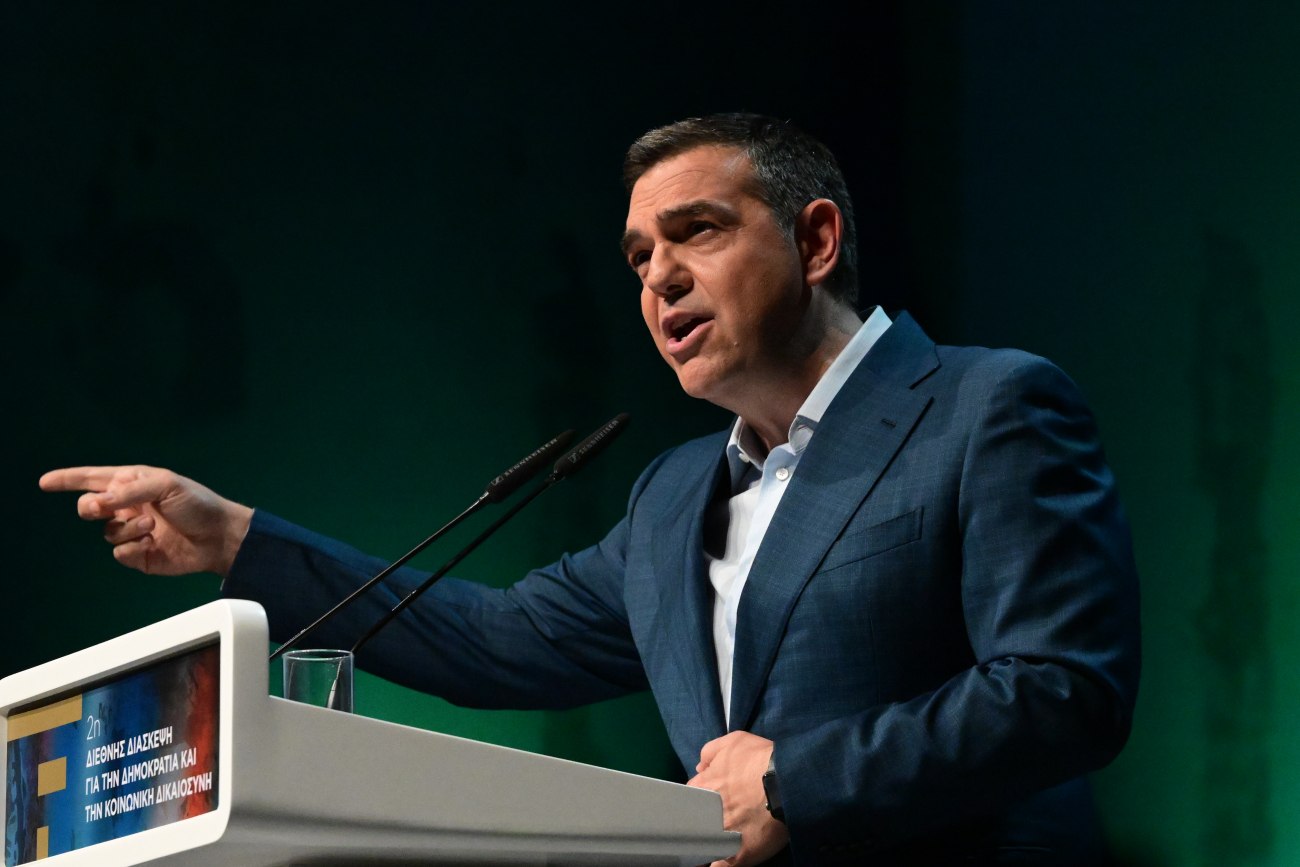 Ηχηρή παρέμβαση Τσίπρα για την αλήθεια του 2015: Οι πολιτικές που μας οδήγησαν στη χρεοκοπία συνεχίζονται