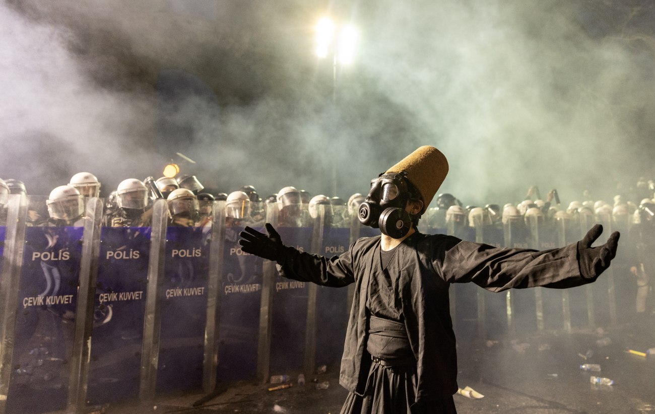 Στις φυλακές: Η μάχη για τη δημοκρατία στην Τουρκία