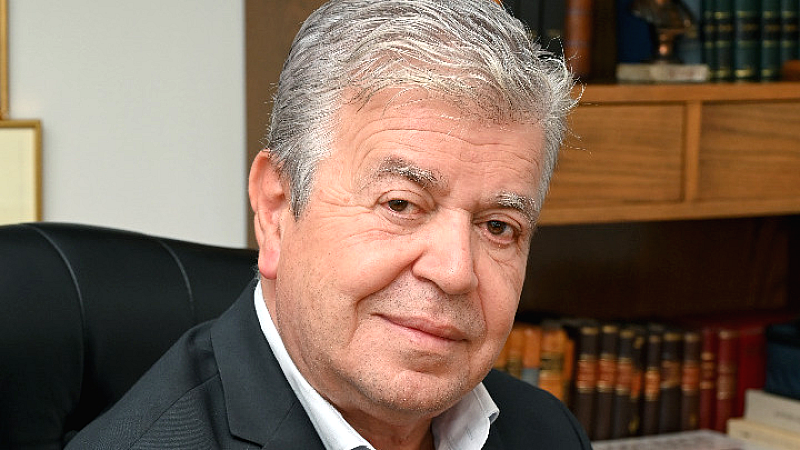 Η θετική επίδραση των θαλασσινών μπάνιων στη μείωση του πόνου