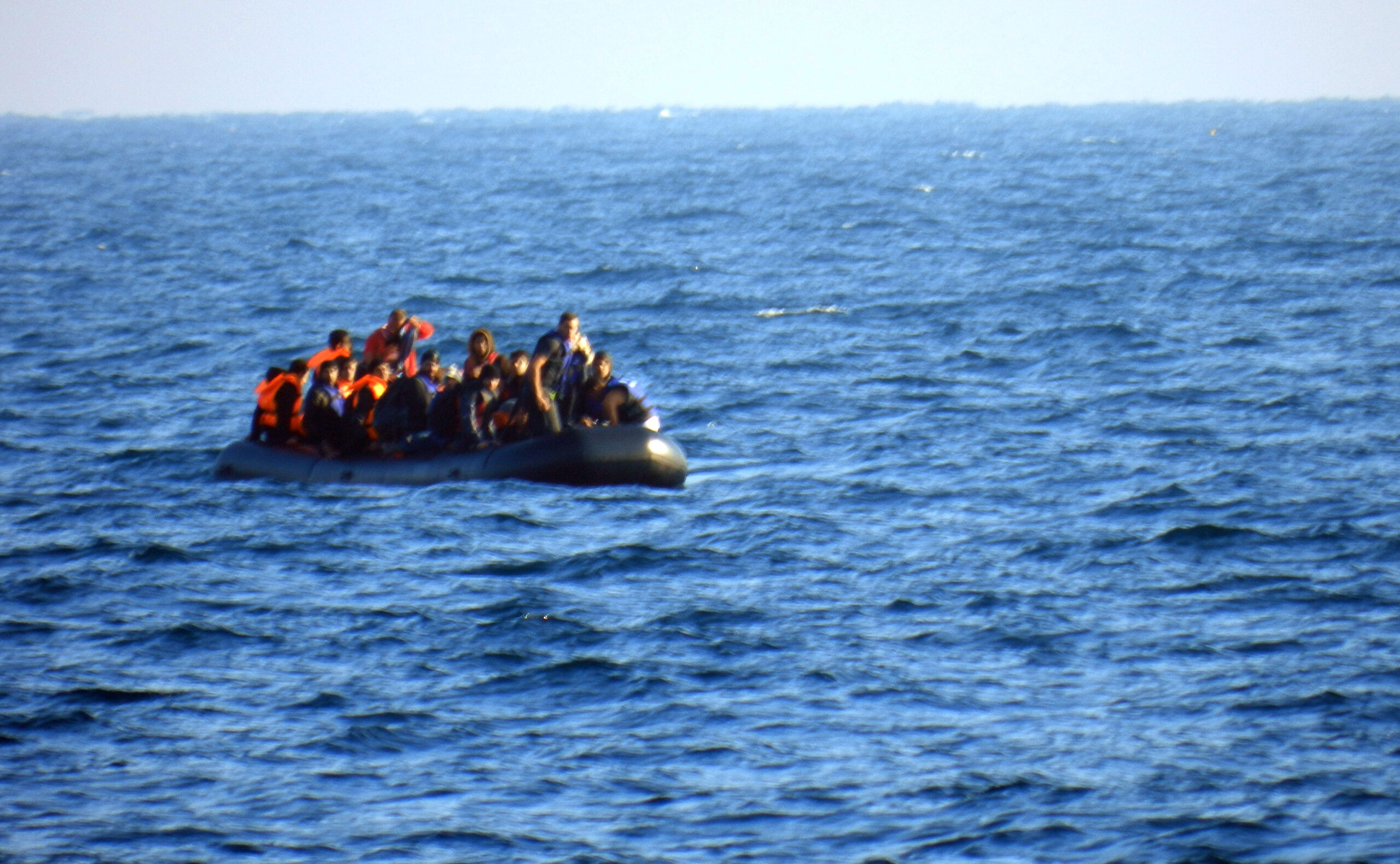 Ηράκλειο: Νυχτερινή επιχείρηση διάσωσης 41 αλλοδαπών νότια των Καλών Λιμένων