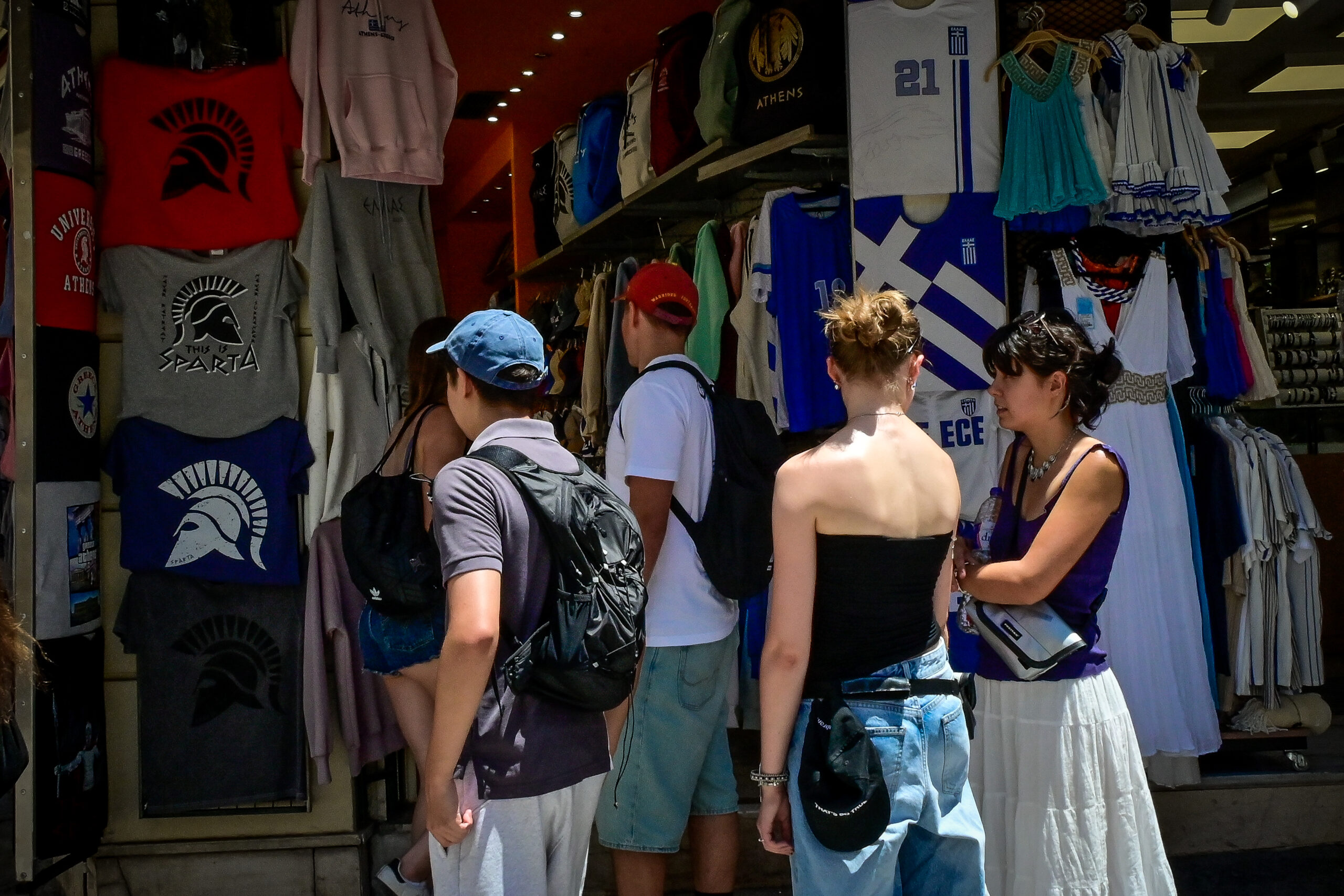 Τουρισμός στην Ελλάδα: Πρωταθλήτρια Ευρώπης στην προσέλκυση νέων ταξιδιωτών
