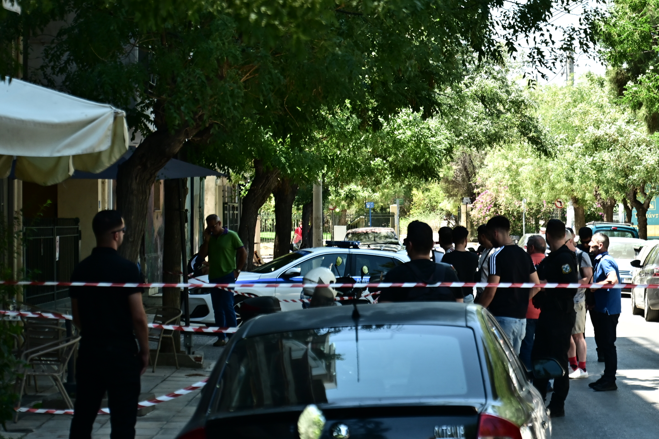 Κολωνός: Συνελήφθη 22χρονος για τους πυροβολισμούς σε καφετέρια