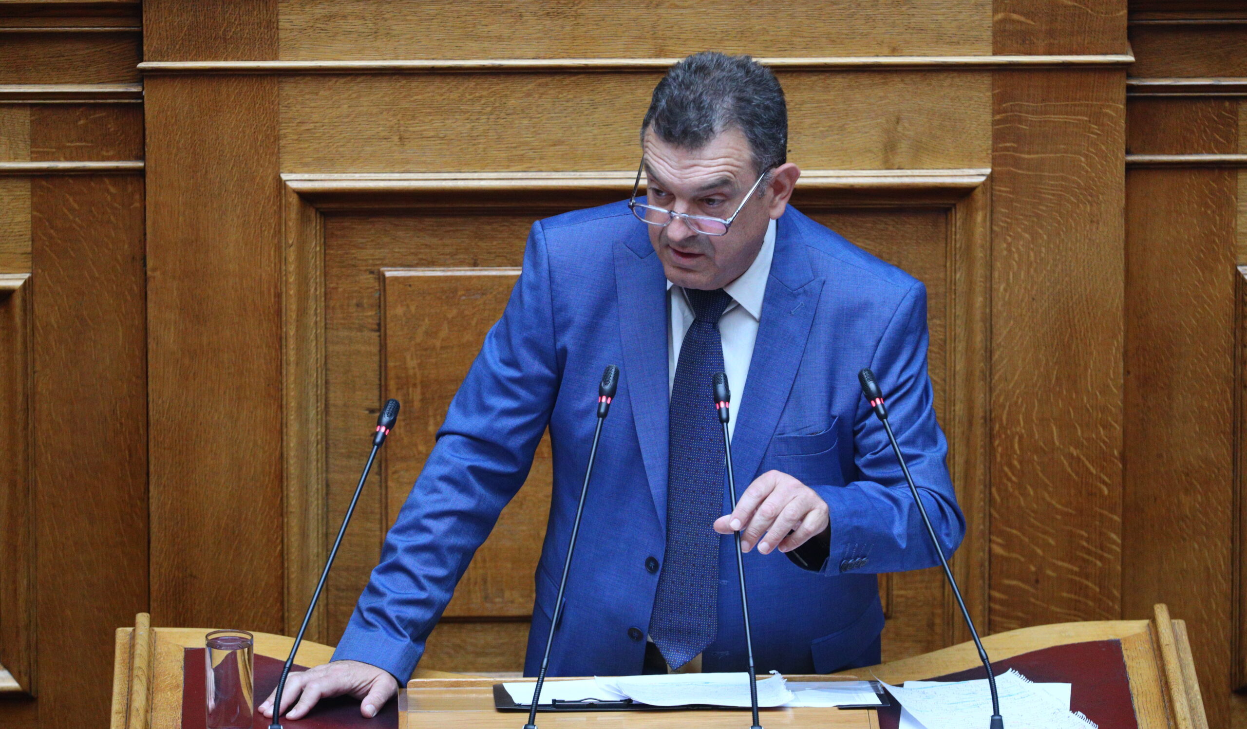 Νίκος Παπαδόπουλος: Η ασυλία μου έπεσε, το φρόνημα όμως, δεν πέφτει!