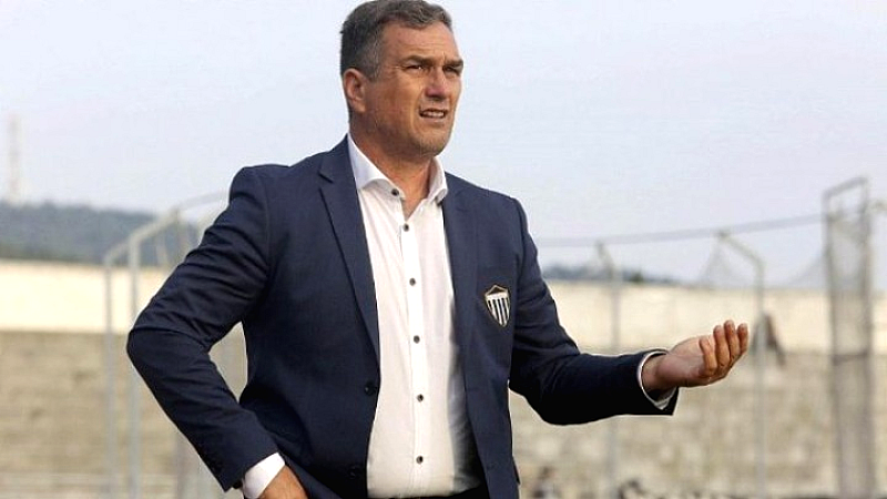 Νέος προπονητής στην Κ19 της ΑΕΚ ο Βασίλης Βούζας
