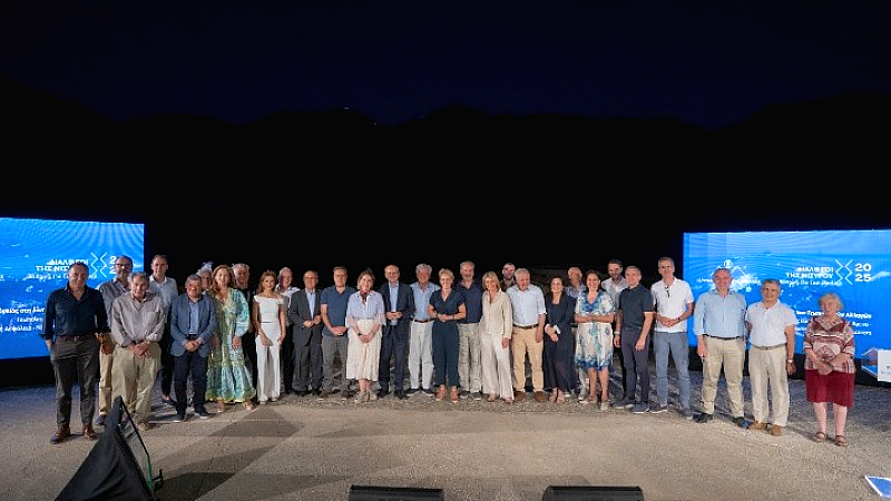 Διάλογοι της Νισύρου 2025 – Άρθουρ Μίλερ: Η ικανότητα του Κυριάκου Μητσοτάκη στη συνεργασία με τον Ντόναλντ Τραμπ