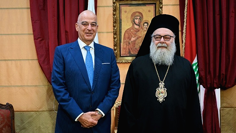 Συνάντηση Δένδια με Πατριάρχη Αντιοχείας: Επικέντρωση στην προστασία χριστιανικών πληθυσμών στο Λίβανο και τη Συρία