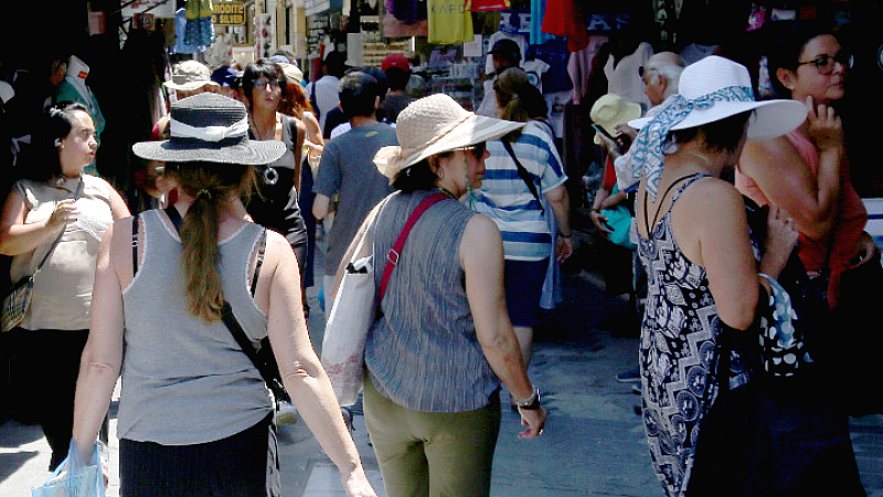 Καύσωνας έως την Κυριακή με θερμοκρασίες που θα φτάσουν τους 43 βαθμούς