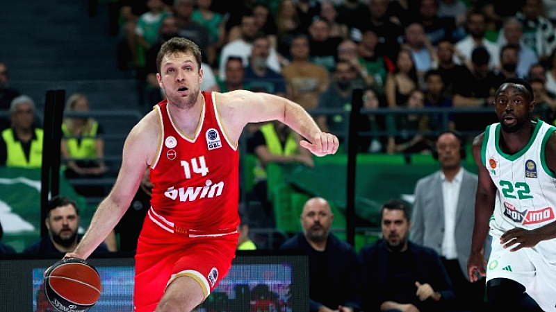Ο Σάσα Βεζένκοφ ανακηρύχθηκε MVP της σεζόν στην Greek Basketball League