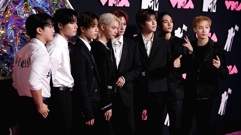 Ο Lee Know των Stray Kids αναλαμβάνει τον ρόλο του πρεσβευτή για τον οίκο Gucci